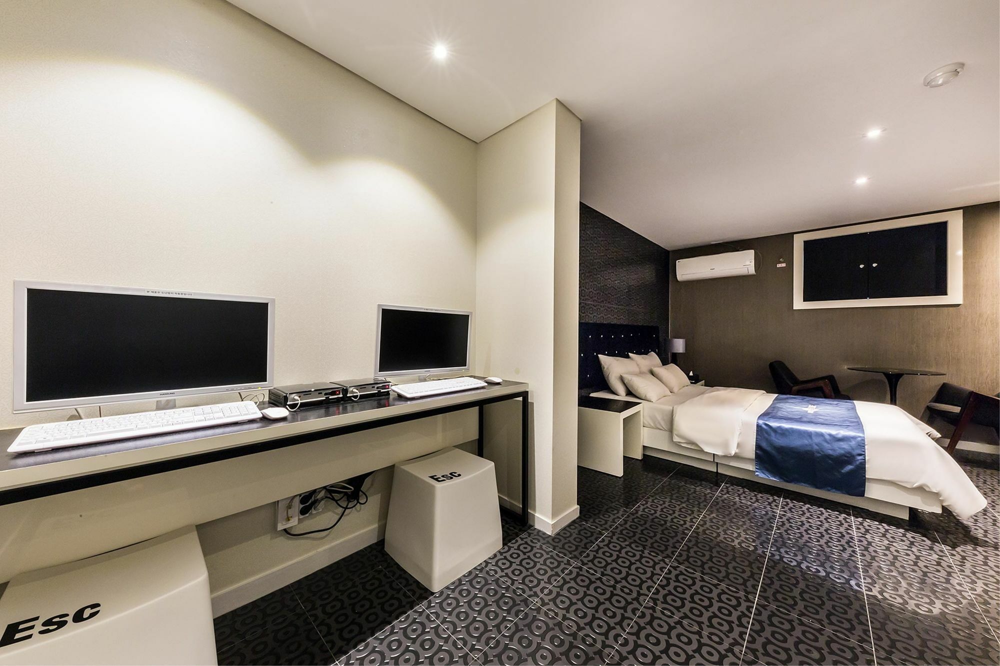 Cheonho Hotel The Blue Seoul Exterior photo