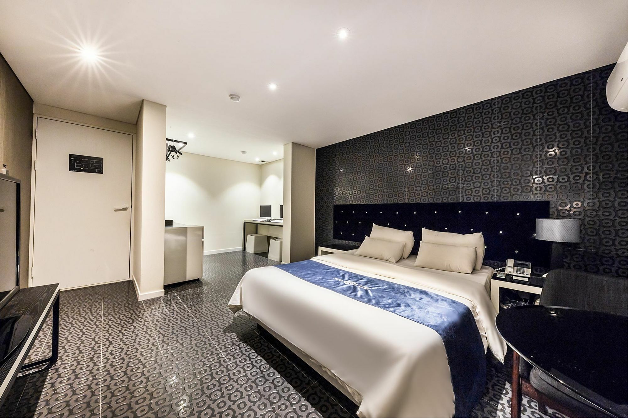 Cheonho Hotel The Blue Seoul Exterior photo