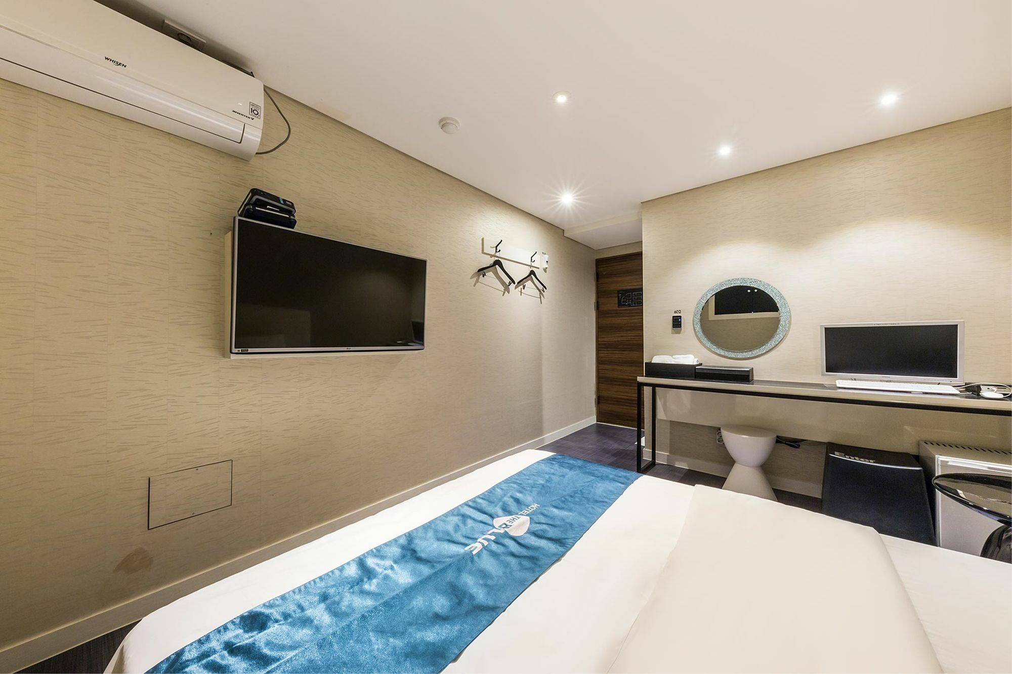 Cheonho Hotel The Blue Seoul Exterior photo